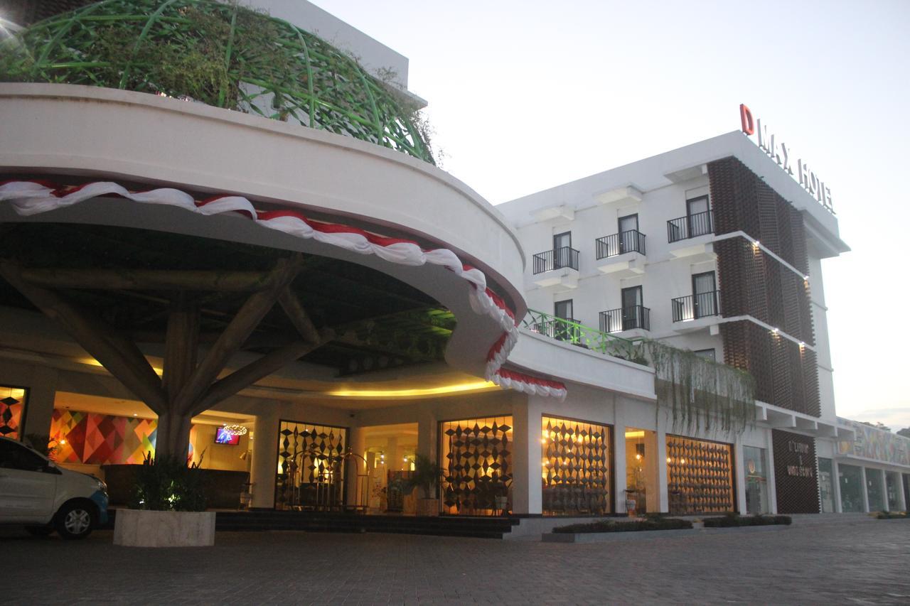 D'Max Hotel & Convention Lombok Praya Exterior foto